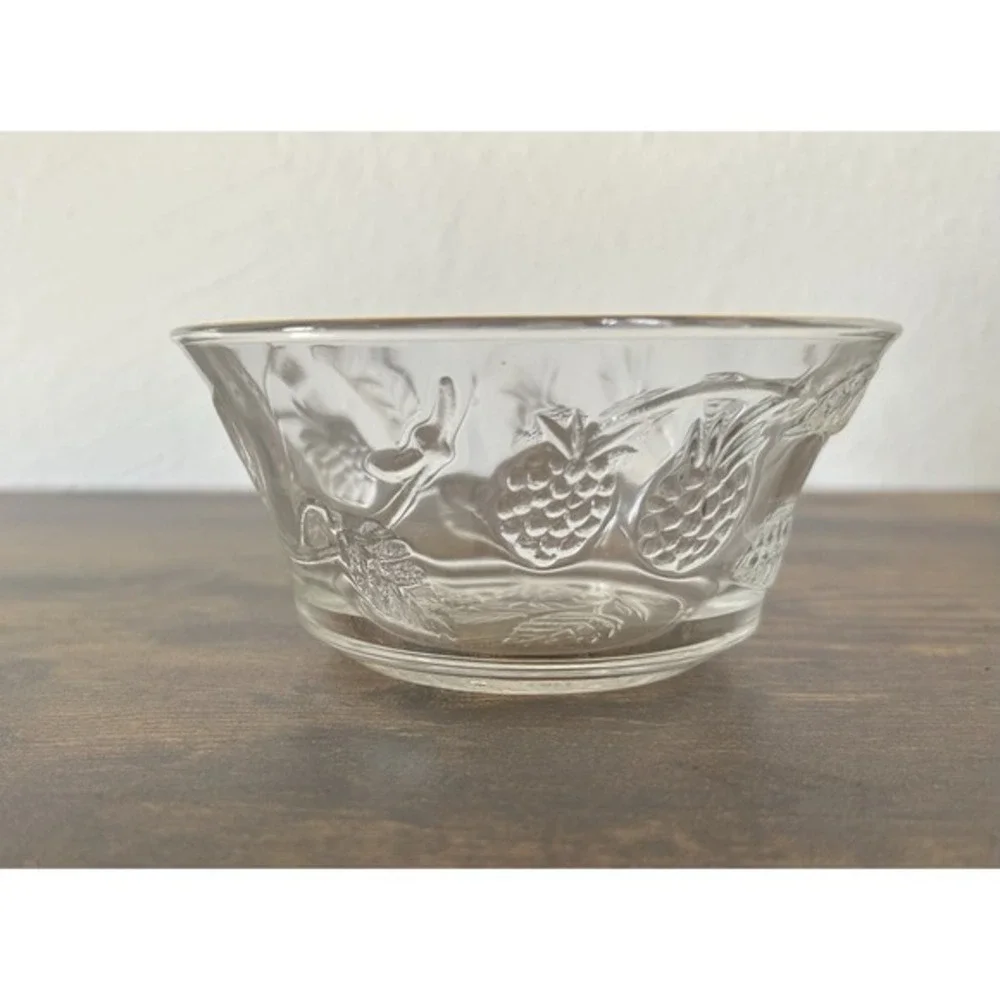 Vintage France Arcoroc Vine & Berry Clear Glass‎ Nut Bowl Gold Lid Trim